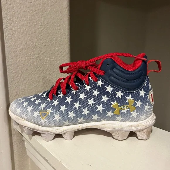 Under Armour Kids' Spotlight Franchise USA Football Cleats 3025856 100 Size 4.5Y - Picture 2 of 11